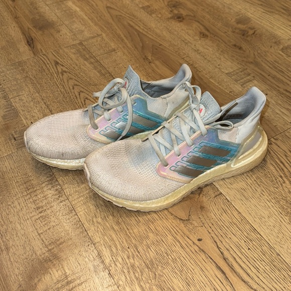 Adidas women’s ultra boost 20 size 8 good condition - Picture 1 of 5